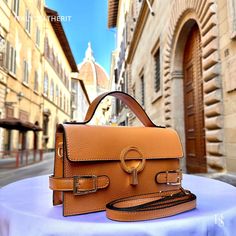 Italian Handmade Leather Bags for Women Elegant Leather Tote From Florence Handbags and Shoulder Bags, Brown Leather Purse - Etsy Italy High-end Brown Flap Bag For Everyday, High-end Brown Shoulder Bag As Gift, High-end Brown Shoulder Bag For Gift, High-end Brown Soft Leather Shoulder Bag, High-end Leather Flap Bag For Daily Use, High-end Rectangular Leather Flap Bag, Gold Top Handle Bag With Smooth Grain, Designer Leather Box Bag As A Gift, Luxury Square Bag With Smooth Grain