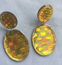 Illusion Earrings, 3d Earrings, 1960's Style, 3d Hologram, 3d Optical Illusions, Orange Bracelet, Retro Clock