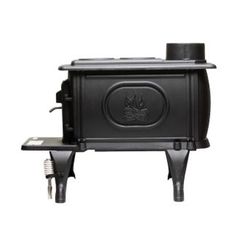 an old fashioned black stove on a white background