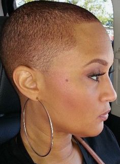 Pixie Haircut Fine, Haircut Fine Hair, First Day Of School Hairstyles, Short Haircuts Black Hair, Bald Haircut, Pixie Haircut Fine Hair, Natural Hair Haircuts