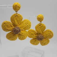 Yellow Large Flower Earrings Drop: 2.5" Dyed Straw/Raffia On A Gold Back Form (Lightweight) Beautiful Bright Color Gives Great Dimension And Fun To These Drop Statement Earrings. Great For Adding A Pop Of Color Or Accentuating Your Outfit! Yellow Spring Earrings, Yellow Beach Jewelry For Spring, Yellow Jewelry For Spring Beach Occasion, Yellow Jewelry For Beach Wear In Spring, Yellow Jewelry For Beach In Spring, Yellow Jewelry For Beach During Spring, Yellow Earrings For Beach In Spring, Yellow Flower-shaped Jewelry For Spring, Spring Yellow Flower-shaped Jewelry