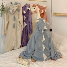 Pajamas Dress, Pajamas Cute, Plaid Jacket Women, Dinosaur Pajamas, Look Grunge, Smink Inspiration, Homewear Fashion, Pajama Dress, Hoodie Blanket