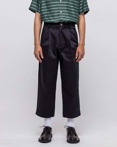 Cropped trousers in navy.    - mid rise.  - button and zip closure at front.  - four pocket styling.  - pleat at front.  - 100% cotton.  - tonal stitching.  - made in japan.    austin is 5'10 (177.8cm) weighs 135lbs (61.2kg) and is wearing a size 30.    custom product  true    age group  adult    gender  male Minimalist Shopping, Universal Works, Norse Projects, Our Legacy, Engineered Garments, Cropped Trousers, Classic Blue, Mens Trousers, Fabric Material