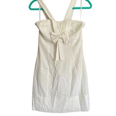 Nwt French Connection Womens Front Bow Strap Mini Dress Sleeveless Size 2 White Description: Condition: New With Tags Brand: French Connection Size: 2 Color: White V-Neckline Front Bow Sleeveless Mini-Length Imported White Fitted Sleeveless Dress With Tie Straps, Fitted White Sleeveless Dress With Tie Straps, White Sleeveless Mini Dress With Tie Back, Sleeveless Cotton Mini Dress With Tie Back, White Sleeveless Dress With Tie Straps, Purple Bandage Dress, Leopard Cocktail Dress, Mini Sheath Dress, French Connection Dress