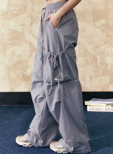 ■ ColorGray ■Size Unit (CM) Length Waist Hip S 102 66 104 M 104 70 108 L 106 74 112 ■Model info Height：160cm Weight ：42kg Wearing Size：M Baggy Harem Pants With Drawstring For Loungewear, Baggy Drawstring Harem Pants For Loungewear, Cotton Drawstring Harem Pants For Streetwear, Cotton Harem Pants With Drawstring For Streetwear, Baggy Solid Color Harem Pants With Drawstring, Baggy Harem Pants With Drawstring, Baggy Tapered Leg Pants With Drawstring, Loosely Fitted Harem Pants With Drawstring, Straight Harem Pants With Drawstring