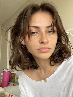 Top 50 Short Bob Hairstyles for Women in 2024 (Detailed Gallery + Video) | 50 Stunning Short Bob Hairstyles for Women Trending in 2024 | Aesthetic Women's Hairstyles & Haircut Inspo Medium Short Hairstyle Women Fine Hair, Short Hair W Face Framing, Hair Inspo Wavy Short, Summer Mckeen Short Hair, Short Haircuts For Pin Straight Hair, Bob With Curtain Fringe Bangs, Haircut Oval Face Short, Short Haircut Wavy Hair For Women, Short Dark Brown Wavy Hair