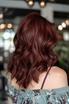 40 Chocolate Cherry Brown Hair Ideas for the Ultimate Luxurious Look Chocolate Cherry Hair Color, Pony Styles, Autumn Hairstyles, Deep Auburn Hair, Cherry Brown Hair, Reddish Brown Hair Color, Red Brown Hair Color