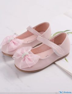 OrcaJump - Girls Comfort Shoes with Flowery Flats and Bow Tie for Parties Cute Sandals With Bow And Round Toe, Cute Bow Sandals With Round Toe, Flower Girl Shoes, Kids Flats, Rosy Pink, Comfort Shoes, Girl Shoes, Childrens Shoes, Pattern Floral