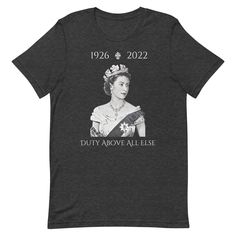 a black t - shirt with an image of queen elizabeth