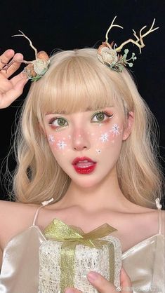 Douyin Christmas Makeup, Cosplay Makeup Tutorial, Xmas Makeup, Christmas Eye Makeup, Kawaii Makeup, Face Art Makeup, Ulzzang Makeup, Ethereal Makeup