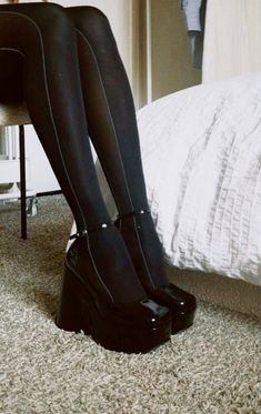 Dark Heels Aesthetic, Dr Shoes, Cute Shoes Heels, Shoe Inspo, Girly Shoes, Aesthetic Shoes, Swag Shoes, Grunge Style, Pretty Shoes