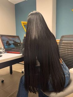 Long Healthy Hair, Long Hair Pictures, Really Long Hair, Long Dark Hair, Long Black Hair, Long Straight Hair, Beautiful Long Hair