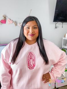 Virgencita Embroidered Crewneck Sweatshirts! All Sweatshirts are a 50% cotton, 50% polyester blend.Sizes offered are S-3XL. ALL SWEATSHIRTS ARE UNISEX.Are slightly oversized.THIS IS ONLY AVALIABLE IN LIGHT PINK, BLACK, TAN OR LIGHT GRAY SWEATERS 🖤All designs will be embroidered with the colors seen in the image. However due to the nature of embroidery some will have small imperfections.Our current processing time is 1-2 weeks due to the high volume of website and sales platforms orders. Order m Pink Sweatshirt With Custom Embroidery In Relaxed Fit, Pink Embroidered Sweatshirt With Relaxed Fit, Pink Embroidered Relaxed Fit Sweatshirt, Pink Tops With Custom Embroidery In Relaxed Fit, Gray Sweaters, Light Grey Sweater, Red Thread, Embroidered Crewneck, Embroidered Sweatshirt