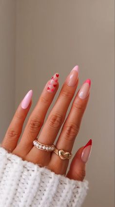 Unghie Sfumate, Nail Designs Valentines, Heart Nails, Classy Nails, Nail Arts, Valentine's Day Nails, Valentines Nails