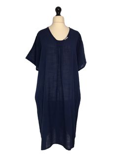 . In a lightweight cotton fabric , loose fitting shift dress style with a scoop neck with button detailing, lightly smocked on the front bust area and 2 side hip pockets . One size - to fit UK sizes 14 16 18 . Bust measures : 48 inches . Length from back of neck to bottom hem : 39 inches . Brand new with tags . Visit our shop for lots more gorgeous quirky lagenlook fashion !! Casual Unlined Linen Dress For Daywear, Casual Blue Linen Dress For Daywear, Casual Blue Linen Dress For Day Wear, Casual Summer Tunic With Buttons, Casual Knee-length Tunic For Daywear, Shift Dress Styles, Lagenlook Style, Dresses Uk, Shift Dress