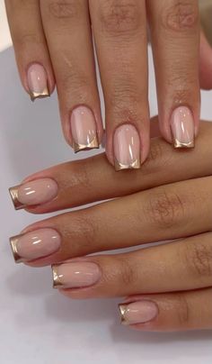 Short Classy Nails, Natural Nails Manicure, Kutek Disney, Acrylic Nails Coffin Short