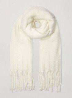 White Scarves, Winter Fits, Birthday Wishlist, Christmas Wishlist, Dream Wardrobe, Miss Selfridge, Date Night Outfit