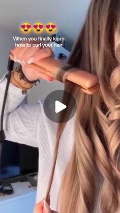 Easy Hairstyles & Tips on Instagram: "Cool hair hack 👍👍👍 . #videohair #hairvideoshow  #hairstyletutorial #tutorialvideo #hairtransformation #hairglamvideos #hairideas #braidsofinstagram #hairtutorial #tutorialhair #hairvideotutorial #hairdecoration #braidoftheday #prettyhairstyles #hairstyleideas  #hairofinstagram #hairvideoshow #hotd #cutehairstyles #hairoftheday" Gina Kirschenheiter Short Hair, Beach Waves Thick Hair, How To Curl Long Thick Hair, Curling Hair Tutorial, Gina Kirschenheiter, Homecoming Hairstyle, Curl Hair With Straightener, Cool Hair, Hair Hack