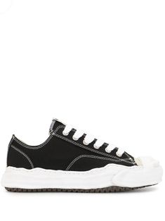 Maison Mihara Yasuhiro, Maison Mihara, Basket Noir, Round Toe Sneakers, Brown Sneakers, Low Top Sneakers, Chunky Sneakers, Low Sneakers, Urban Chic