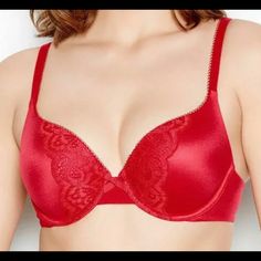 Nwt Lipstick Red Push-Up Underwire Bra Elegant Fitted Red Bra, Elegant Red Victoria's Secret Bra, Velvet Bra, Balconet Bra, Beige T Shirts, Color Lipstick, Blue Corset, Lipstick Red, Bra Brands