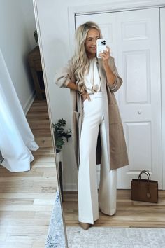 Aesthetic Work Clothes Women, Dress Up Work Outfits, White And Beige Winter Outfits, Cream Outfits For Women Classy, Dressy Neutral Outfits, Neutral Work Outfit Business Casual, Cream Pants Work Outfit, Neutral Tone Outfits Women, Dressy Boho Outfit