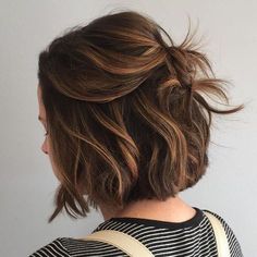 Caramel+Balayage+For+Brown+Bob Brown Balayage Bob, Chocolate Brown Hair Color, Chocolate Brown Hair, Brown Balayage, Trendy Hair Color