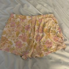 Flower Brand New Z Supply Shorts Spring Cotton Pink Pajama Shorts, Pink Cotton Pajama Shorts For Spring, Pink Cute Summer Pajama Shorts, Playful Pink Bottoms For Spring, Cute Pink Shorts For Spring, Playful Floral Print Summer Bottoms, Summer Playful Floral Print Bottoms, Pink Floral Print Pajama Shorts For Spring, Spring Pink Floral Print Pajama Shorts