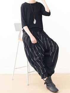 Sku CY-!23054 Material Cotton-blend , Linen Style Loose , Harem pants Feature Striped , Split-joint Occasion Casual , Vacation Seasons Spring , Summer , Autumn , Winter Type Casual Pants Bottoms Color BLACK Size S,M,L,XL Size chart: Please consult the size chart we provide for this item's measurements to help you decide which size to buy. Please note: There may be 1-3cm differ due to manual measurement. CMINCH Cm Leg Opening Length Waist(relaxed) S 36 90 68 M 38 91 72 L 40 92 76 XL 42 93 80 Casual Black Summer Harem Pants, Casual Black Cotton Harem Pants, Black Casual Pants With Loosely Fitted Hips, Casual Black Pants With Loosely Fitted Hips, Black High Waist Relaxed Fit Harem Pants, Black Relaxed Fit Ankle-length Harem Pants, Baggy High Waist Black Harem Pants, Spring Black Straight Leg Harem Pants, Casual Black Harem Pants With Pockets