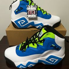 Fila Mb Jamal Mashburn Size 12 Men Green Blue & White 1bm01860-143 Basketball New Without Box Sneaker Head Men, Fila Running Shoes, Green Basketball Shoes, Brown Casual Shoes, Shoes Fila, Branded Shoes For Men, Black Basketball Shoes, Fila Shoes, 12th Man