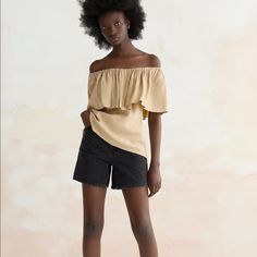 Off The Shoulder Top With Elasticized Straight Neckline. Self Ruffle Detail. Color: Taupe Brown Chic Zara Off-shoulder Tops, Chic Off-shoulder Zara Tops, Versatile Zara Summer Blouse, Chic Zara Tops For Vacation, Zara Tank Top, Zara Australia, Strappy Leather Sandals, Mock Neck Sweatshirt, Corset Style Tops