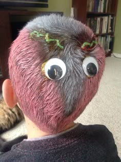 Crazy Hair for short hair - this is my son on crazy hair day. I used sidewalk chalk, which I soaked in warm water, to color his hair. Then we attached the large google yes with WASHABLE glitter glue, and I drew squiggle eyebrows with the glitter glue too. He had no trouble washing it out that evening. Crazy Hair Ideas For Boys, Crazy Hair For Boys, Crazy School Day, Hair Ideas For Kids, Hair For Boys