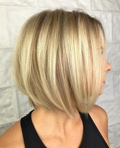 Classic Haircut, Inverted Bob, Long Bob Hairstyles, Haircut And Color, Short Blonde