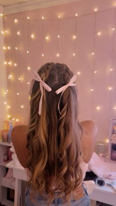 Cute Fancy Hair Styles, Cute Hairstyles For Fall Pictures, Cute Hair Styles With Bow, Fall Ribbon Hairstyles, Quick Easy Cute Hairstyles For School, Cute Hairstyles For Long Hair With Bow, Bows In Braids Aesthetic, Cute Hair Ideas, Fall Hair Styles