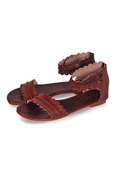 leather women sandals Womens Summer Shoes Sandals, Casual Shoes Women Flats, Boho Sandals, Sandals Brown, Womens Summer Shoes, Casual Flat Shoes, Brown Leather Sandals, Leather Sandals Women, Unisex Gifts