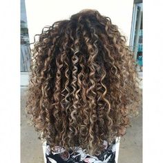 Ombre Curly Hair, Dyed Curly Hair, Curly Hair Tutorial, Hair Photo, Long Curly Hair