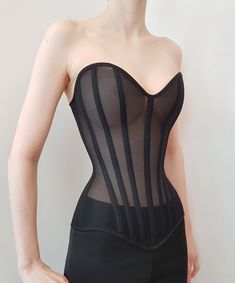 Boning In Corset, Types Of Corsets Style, Corset Shapes, Corset Materials, Type Of Corset, Corset Types, Types Of Corsets, Men In Corsets, Tulle Corset Top