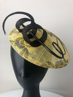 Truly elegant customized handmade high quality 3 layered Yellow with Black pattern sinamay fascinator/mini hatinator with a loop and feather. It is fitted with a clip which is easy to hide in your hair if you desired. It is incredibly flattering and easy to wear, strong, light, and comfortable. Hatinator is ideal to wear to the Kentucky Derby, Royal Ascot, any horse racing venue, garden parties, social occasion, easter, weddings including as an accent piece for bridesmaid and mother of bride/gro Handmade Fascinator For Kentucky Derby, Handmade Fascinator For Kentucky Derby Gift, Summer Event Headband Fascinator, Spring Fascinator Headband Gift, Adjustable Mini Hats For Royal Ascot, Spring Headband Fascinator Gift, Adjustable Mini Hats For Royal Ascot Gift, Adjustable Yellow Headpiece For Summer, Adjustable Yellow Headpieces For Summer