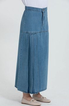 ◆ If you are not sure about your size, please include a note with your waist measurement and we will help you to find the right size. ◆ Perfect denim skirt for anytime of the year, any occasion. ◆ Mid tone ◆ Soft denim fabric ◆ Bell shape  SIZING The item comes in US Women's sizes 4-6-8-10. Our model is 5' 9'' (175 cm) and is wearing size 4. The skirt length to the hem is 3' 1'' (95 cm). FABRICS & CARE * Fabric: 100% cotton * Care: Turn inside out before washing. Use warm hand wash or cold machine wash. Do not bleach, soak, rub, or tumble dry.  ◆ If you have any questions regarding this item, just message us!  ◆ Continue your journey to our natural elegance with Demim. Cheap Mid-rise Medium Wash Denim Skirt, Luxury Mid-rise Denim Skirt For Spring, Luxury Mid-rise Denim Blue Denim Skirt, Luxury Medium Wash Wide Leg Skirt, Luxury Medium Wash Denim Skirt, Luxury Medium Wash Denim Skirt With Pockets, Luxury Mid-rise Denim Blue Skirt, Luxury Mid-rise Denim Skirt, Modest Skirt