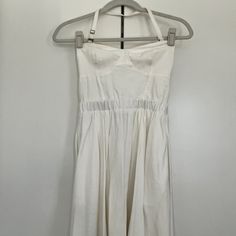 Size 2 White Mini Sundress By Talula From Aritzia. Never Worn. White Cotton Mini Dress With Fitted Bodice, Cotton Beach Dress With Fitted Bodice, Fitted Bodice Cotton Beach Dress, Summer Dresses With Lined Fitted Bodice, Cotton Dresses With Fitted Bodice For The Beach, White Fitted Bodice Summer Dress, White Fitted Summer Dress, Cotton Dress With Lined Bodice For Daywear, Cotton Daywear Dress With Lined Bodice