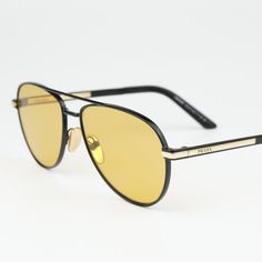 New Prada Pra54s 1bo90c Matte Black Yellow Unisex Pilot Sunglasses Pr A54s Brand: Prada Model Number: Pra54s / Pr A54s Color Code: 1bo90c Gender: Men / Unisex Frame Shape: Pilot Frame Color: Matte Black Frame Material: Metal Frame Type: Full Rim Lens Color: Yellow Uv Protection: Category 3 Lens Material: Polyamide Bio Size: 60x16x145 100% Uv Protection Brand New And 100% Authentic! Made In Italy. Full Retail Prada Set Includes: 1. Glasses 2. Case 3. Cleaning Cloth With Brand Logo 4. Manufacturer Casual Yellow Aviator Sunglasses With Tinted Lenses, Casual Yellow Tinted Aviator Sunglasses, Trendy Yellow Polarized Aviator Sunglasses, Trendy Yellow Aviator Sunglasses With Polarized Lenses, Yellow Polarized Aviator Sunglasses For Summer, Casual Yellow Aviator Sunglasses With Uv Protection, Modern Yellow Aviator Sunglasses With Mirrored Lenses, Classic Yellow Sunglasses For Summer, Classic Yellow Sunglasses With Uv Protection