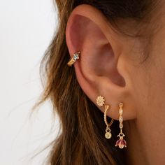 Stack Piercing Lobe, Stacked Lobe Piercing Jewelry, Stacked Piercings Lobe, Rose Gold Piercing Ears, Ear Piercing Designs, Rose Gold Curated Ear, All Ear Piercings, Ear Piercings Chart