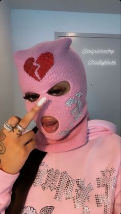 𝐩𝐢𝐧 : 𝐣𝐚𝐧𝐚𝐞𝐬𝐲𝐧𝐚𝐢 in 2022 | Bad girl wallpaper, Girl gang aesthetic, Gangster girl Ragazza Gangsta, Gang Aesthetic, Ski Masks, Gangsta Girl Style, Pink Glitter Wallpaper, Thug Girl, Girl Gang Aesthetic, Flipagram Instagram, Gangster Girl