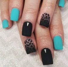 Jaguars Nails Jacksonville, Turquoise And Leopard Nails, Jacksonville Jaguars Nails, Black Nails With Leopard Design, Leopard Print Nails Glitter, Black Leopard Nails, Rodeo Nails, Cheetah Nail Designs