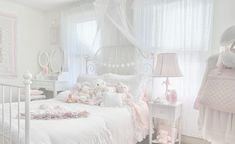 #girlblogger #girlbloggeraesthetic #girlblogging #girlblog #girlbloggerism #whisper #whispers #pinterest #lanadelreyaesthetic #coquette #lanadelreymemes #dollettecore #girlywhispers #princesspinkieee #modernromance #pinkdress #pinterestgirl #ultrafeminine #barbie #hellokitty #princess Angelcore Room, Softie Aesthetic, Dainty Coquette, Princess Palace, Eyes Drawing, Room Deco