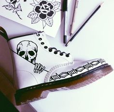 Shoe Art Designs, Sharpie Shoes, Hippie Boots, Custom Painted Shoes, Nike Shoes Air Force