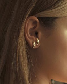 Puerto Rican Art, Earring Inspo, Ear Stack, Dope Jewelry, Classy Jewelry, The Ear, Jewelry Lookbook, Solid Gold Jewelry, Puerto Rican