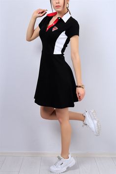 Netball Dresses, Waitress Outfit, Tennis Outfit Women, Sporty Looks, Thrift Fashion