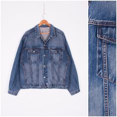 "Vintage Denim Jacket Men's Medium 90s Jean Jacket Women's Large 80s Denim Bomber Jacket Blue Denim Jacket Baggy Jean Jacket Oversize Jacket 🔎 FULL MEASUREMENTS BELOW Description: ⚙️ heavyweight, medium thin denim ⚙️ 6 button closure ⚙️ 2 pockets ⚙️ 2 button options on both sides of the bottom hem ⚙️ 1 button on each sleeve 🔥 PLEASE NOTE - this jacket is in a good vintage condition but has some minor wear and fading, please see the close up photos Brand: One Way Suggested size: looks like men' Baggy Jean Jacket, 90s Jean Jacket, 90s Jean, Oversize Jacket, 80s Denim, Baggy Jean, Oversized Jean Jacket, 90s Jeans, Jean Jacket Women