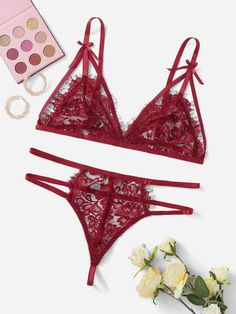 Burdeos  Collar   Liso Conjunto sexy Embellished Elástico Ligero  Ropa Interior de Mujer Plus Burgundy Lace, Lace Bows, Lingerie Set, Floral Lace, String Bikinis, Cut Out, Lingerie, Collar, Lace