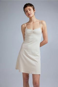 Flared-skirt Camisole Dress - Sweetheart Neckline - Sleeveless - Light beige - Ladies | H&M US 2 Fitted Sundress With Sweetheart Neckline For Day Out, Fitted Sleeveless Cotton Suspender Dress, Fitted Sundress With Built-in Bra, Fitted Sundress With Sweetheart Neckline, Fitted Slip Dress With Built-in Bra For Spring, Fitted Slip Dress With Sweetheart Neckline For Spring, Fitted Slip Dress With Straight Neckline For Daywear, Flirty Cotton Mini Dress With Spaghetti Straps, Fitted Cotton Suspender Dress With Spaghetti Straps